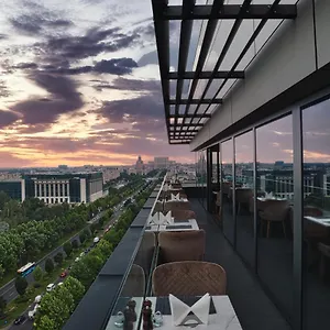 Union Plaza فندق