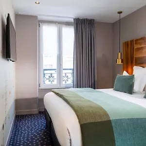 Otel Maxim Folies